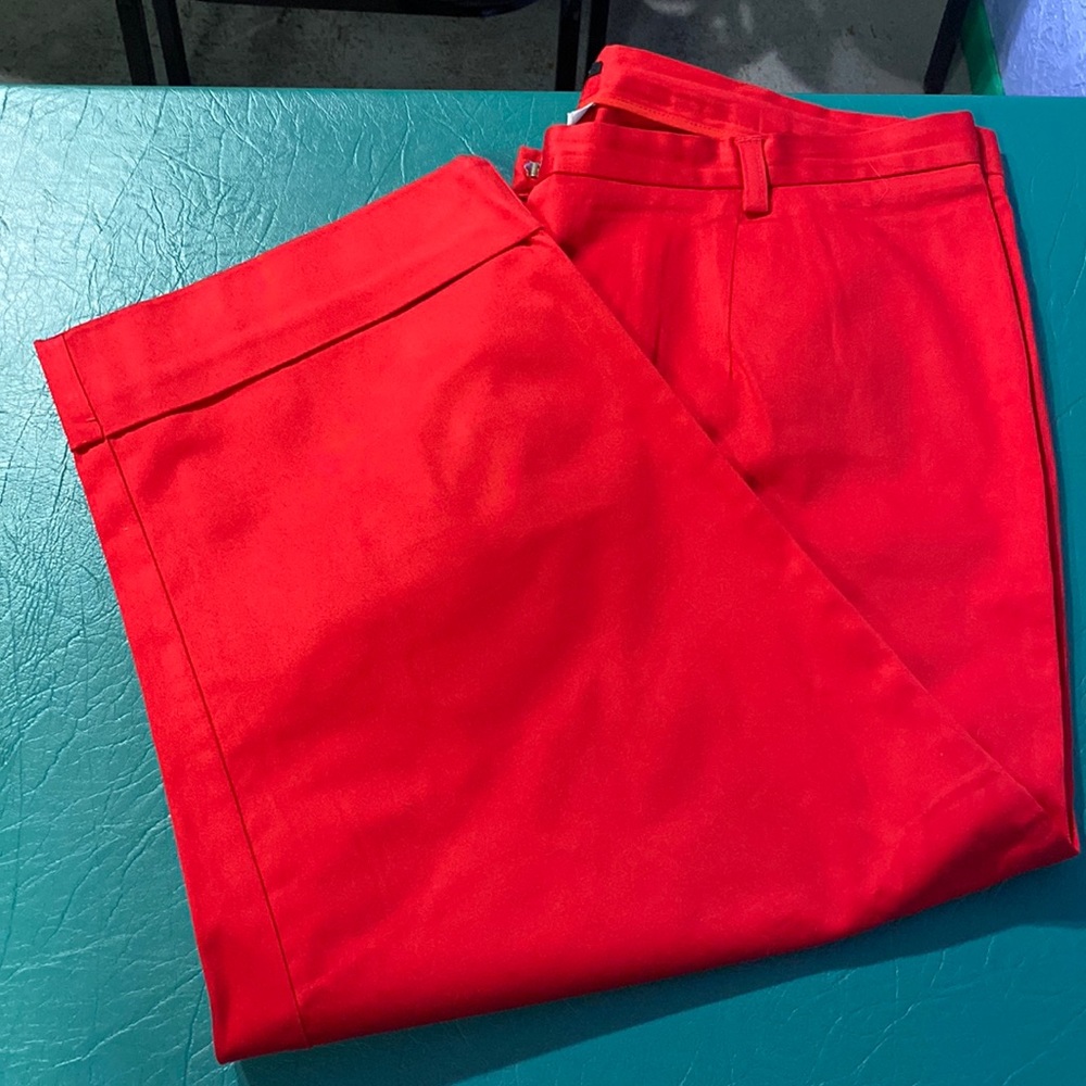 Avenue capris